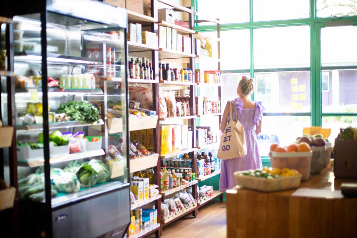 CULTURE MAP - New Second Ward grocery store delivers fresh and healthy staples to food-insecure neighborhood