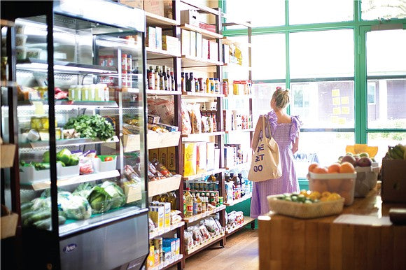 Little Red Box Grocery in East End Houston Launches New Affordable and Nutritional Meal Kits with Cooking Matters